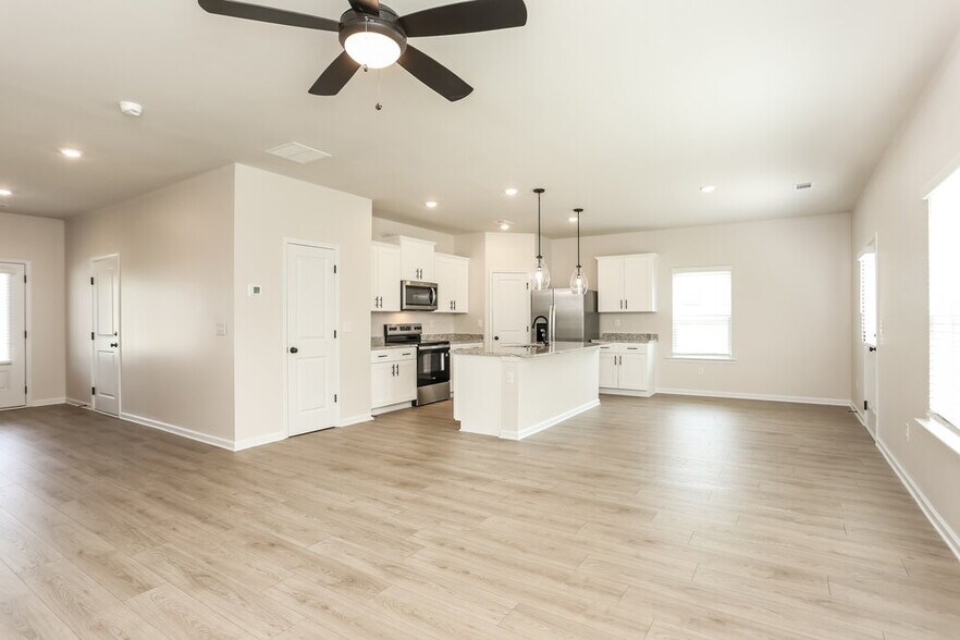 Building Photo - 149 Egret Ct