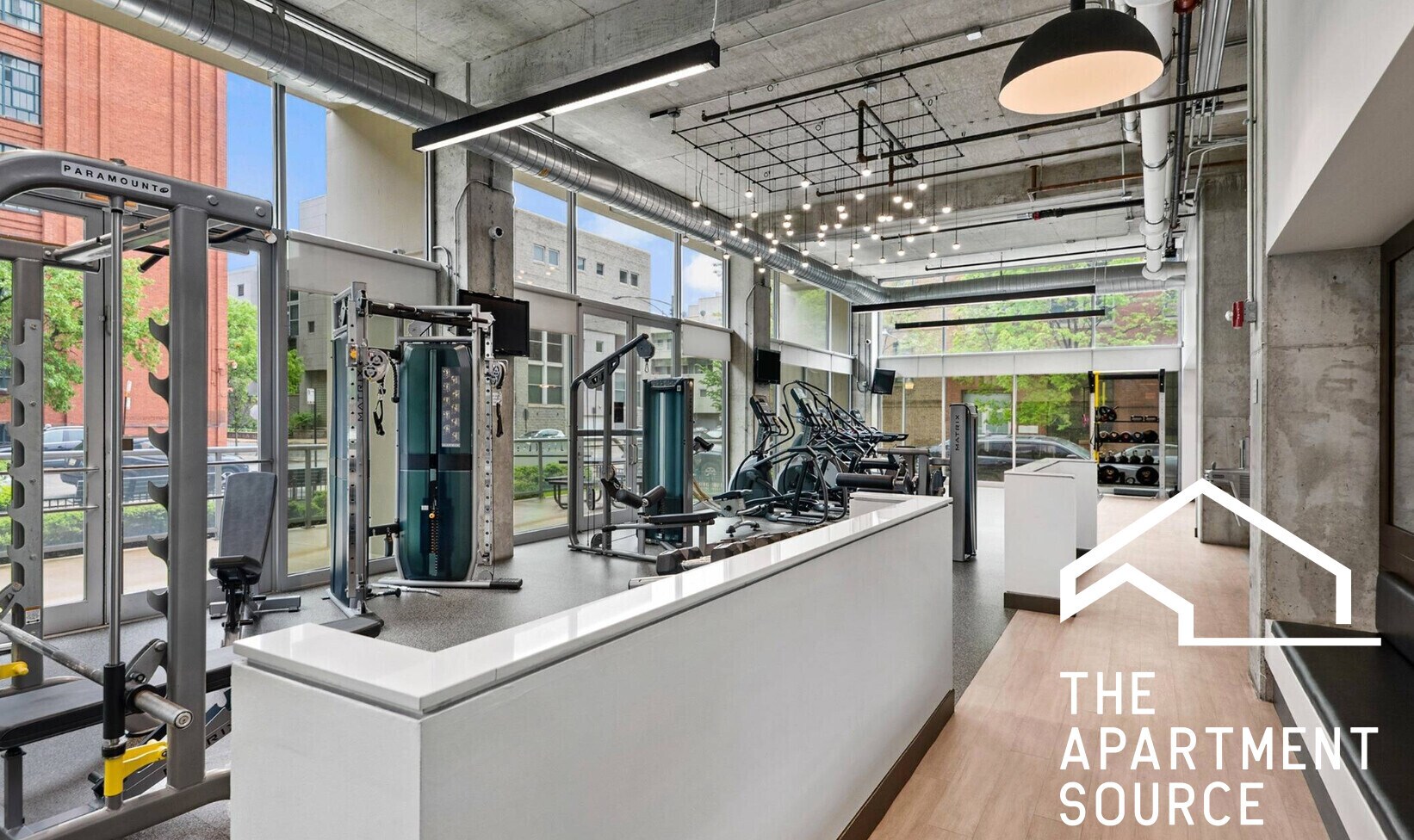 Building Photo - 910 W Huron St