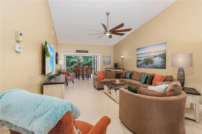 Building Photo - 829 Tanbark Dr