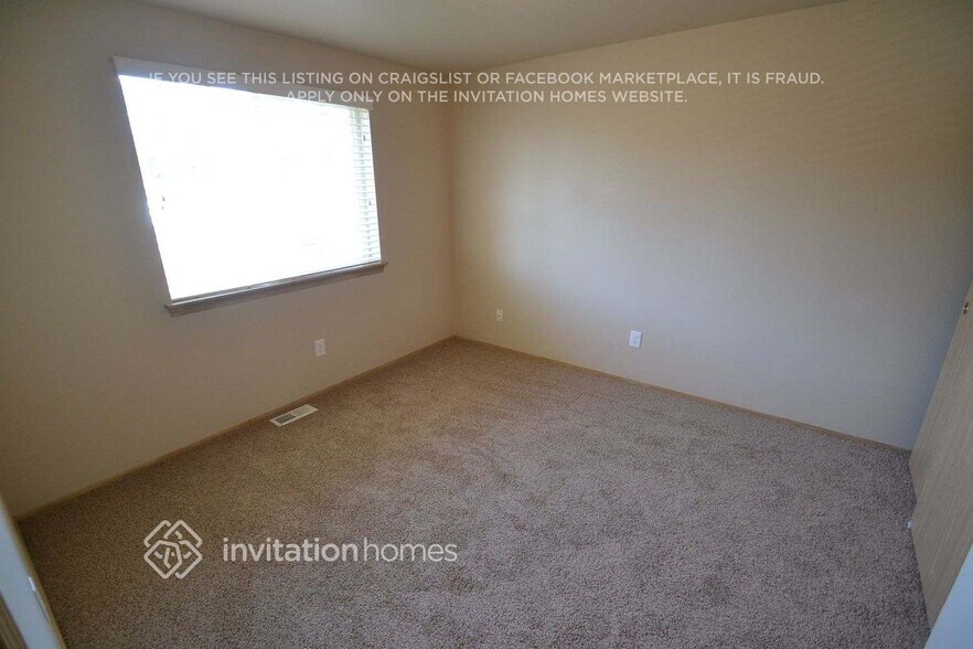 Building Photo - 4014 231st St Ct E