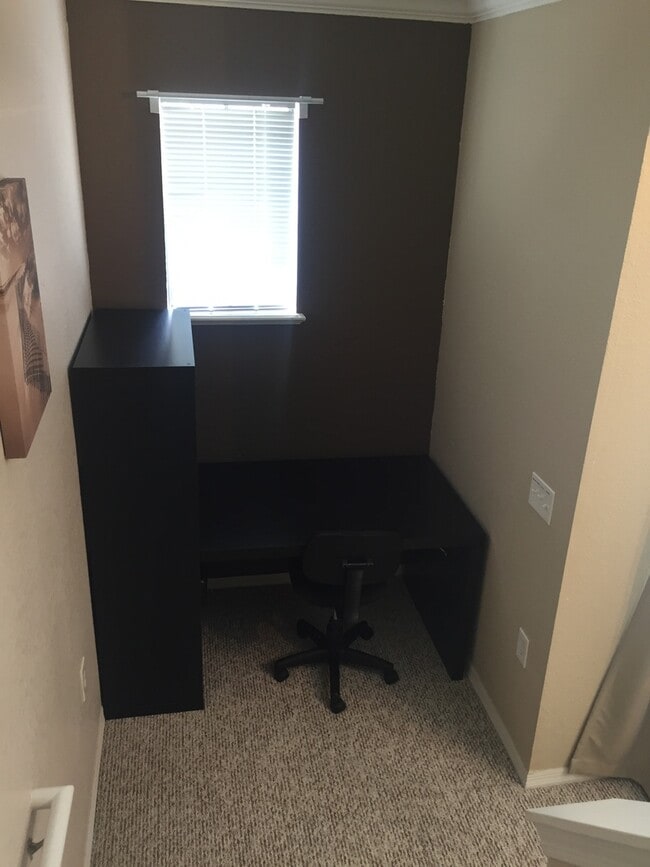 Building Photo - FULLY FURNISHED 1/1 in Serenata