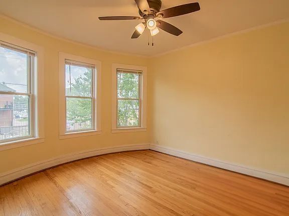 Building Photo - 4455 N Artesian Ave