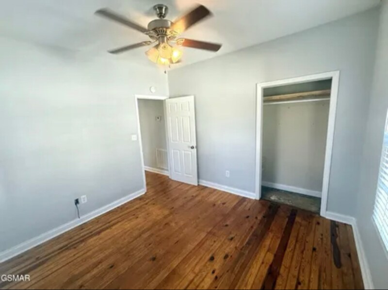 Building Photo - 275 Glascock St