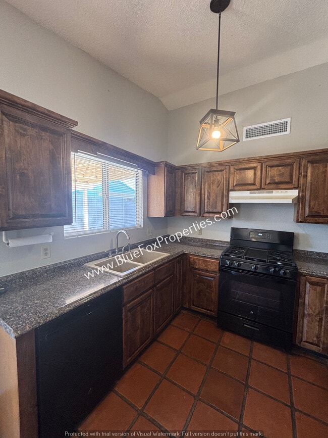 Building Photo - 4601 S Cornwall Dr