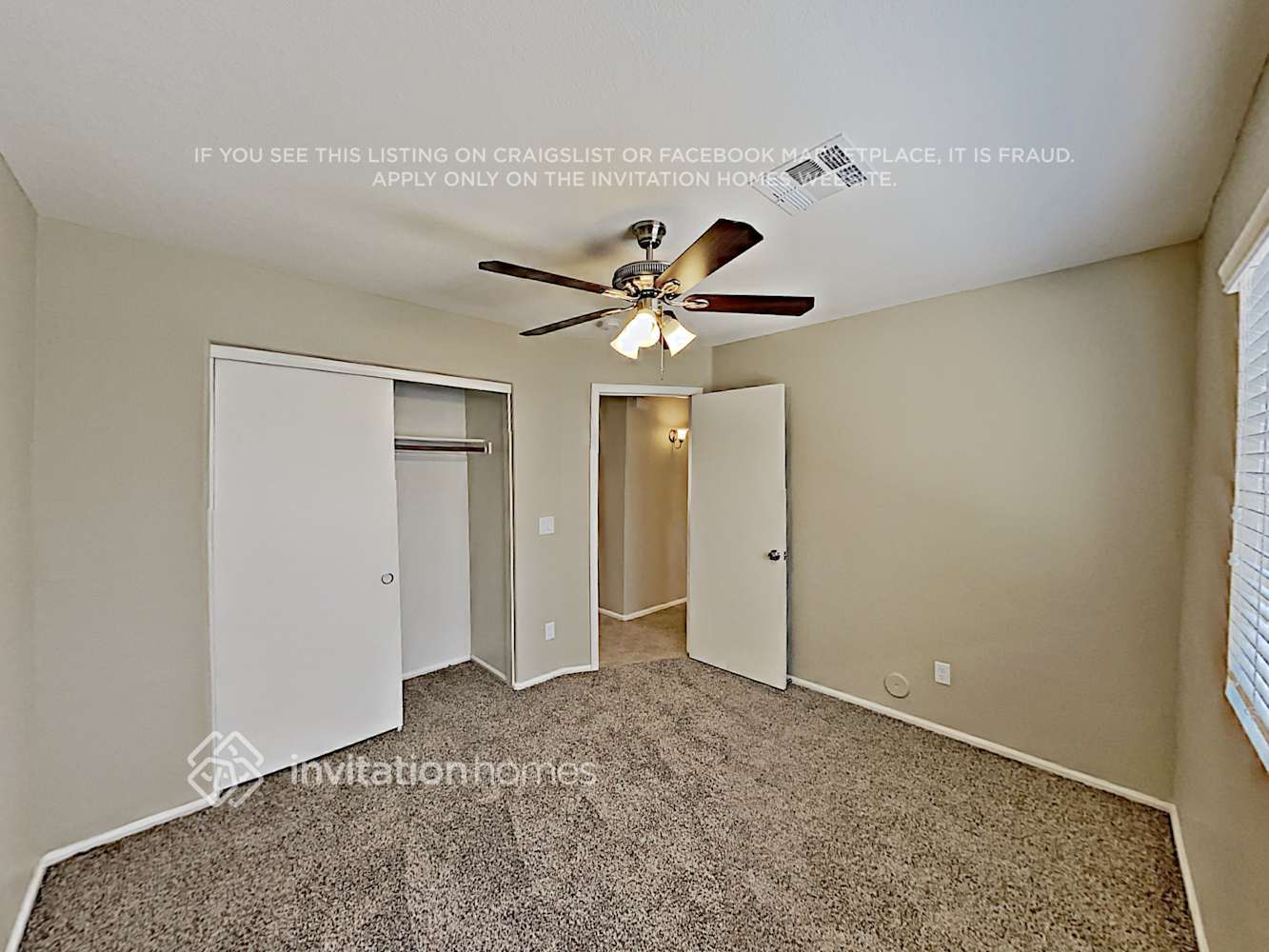 Building Photo - 1135 E Vernoa St