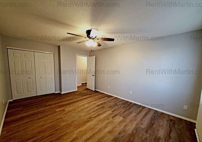 Building Photo - 780 Russell Rd