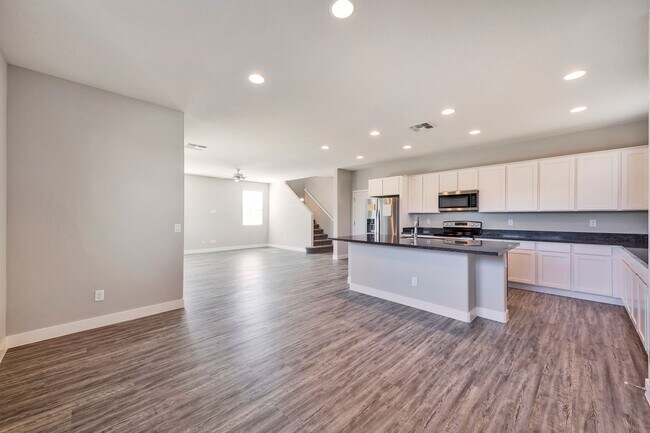 Building Photo - 2327 S Wycliff Cir