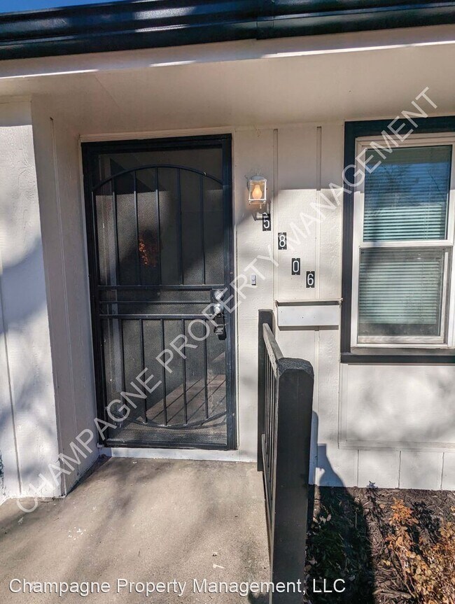 Building Photo - 3 br, 1 bath House - 5806 Fairlane Dr.