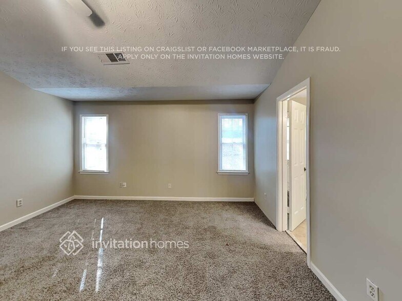 Building Photo - 2634 Laurel Woods Ln SE