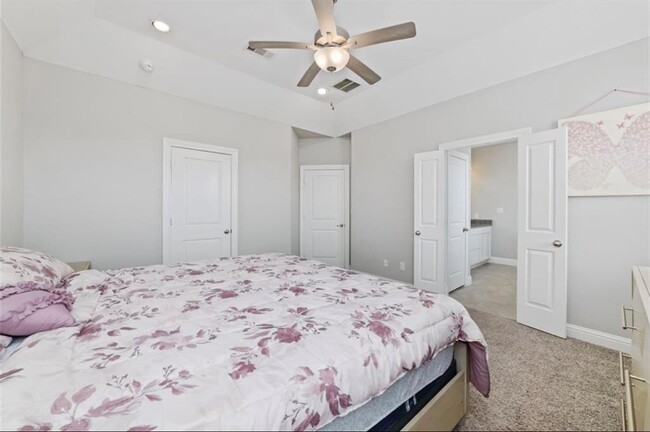 Building Photo - 19029 Villa Ln