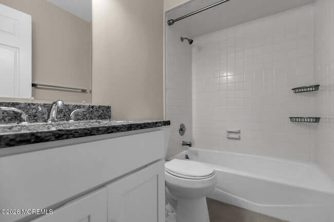 Building Photo - 130 Bodman Pl