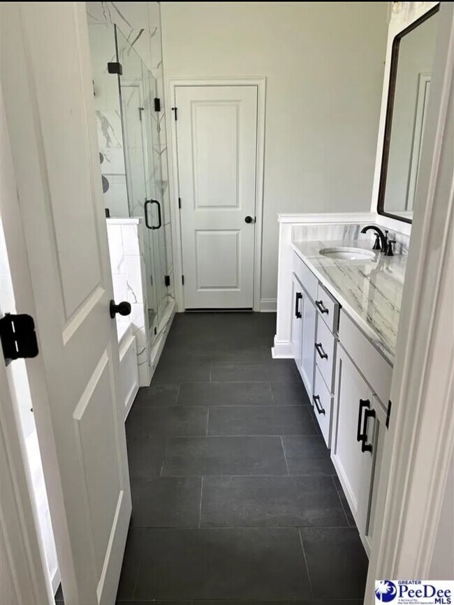 Building Photo - 4008 W Eagle St