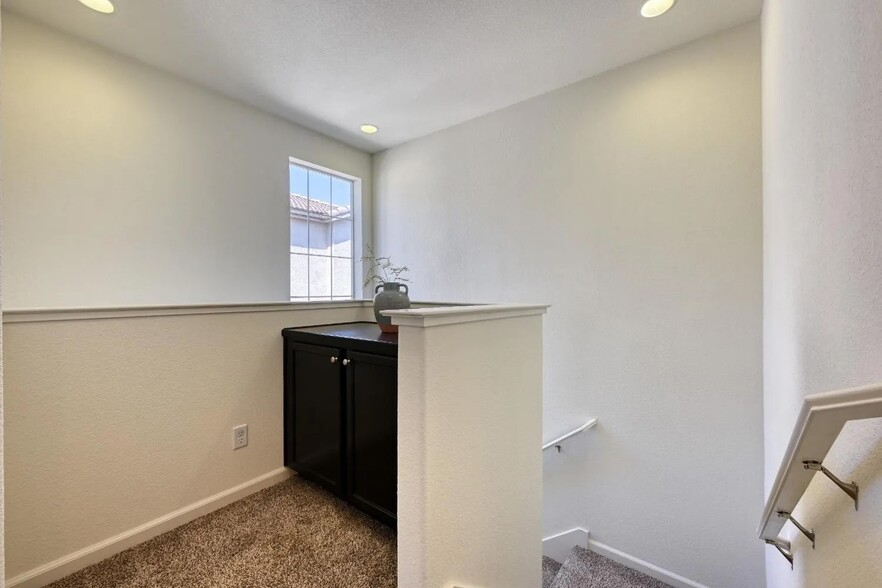 Upstairs Landing/Linen storage - 153 Barnhill Dr