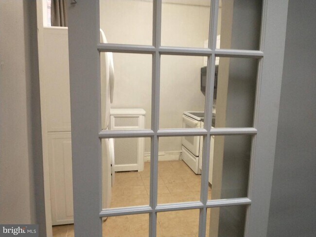 Building Photo - 6515 Germantown Ave