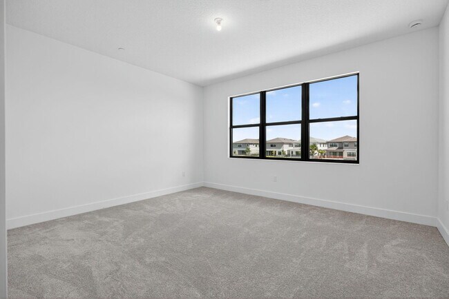 Building Photo - 10026 Skyloft St
