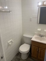 Building Photo - 6 St Mark St