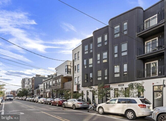 Building Photo - 1540 Frankford Ave