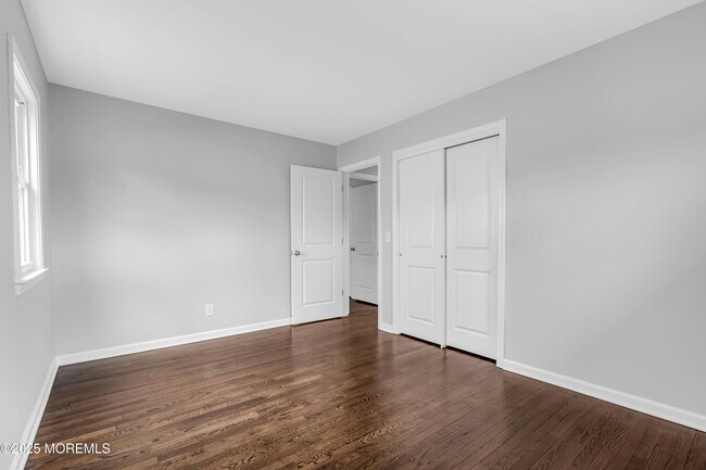 Building Photo - 1230 Dove St