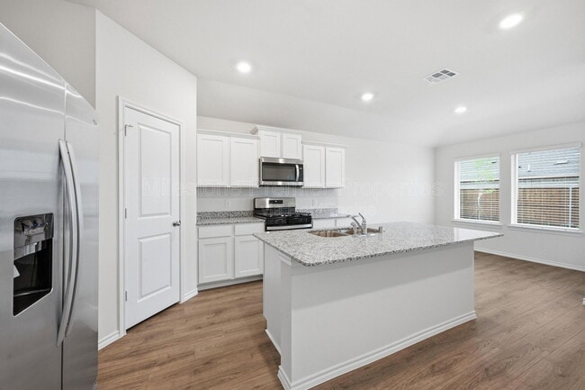 Building Photo - 508 Regiment Rd