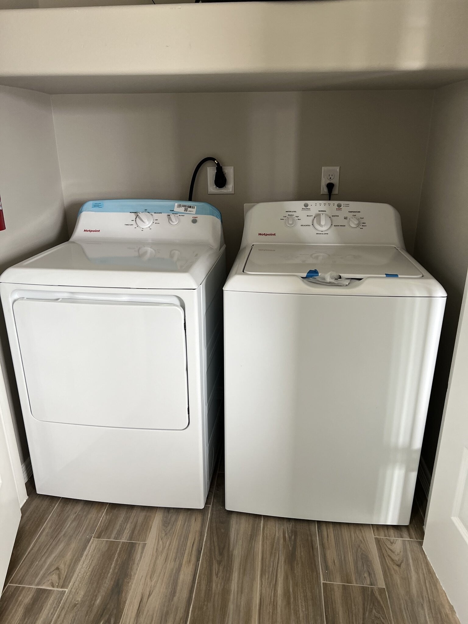 Building Photo - 84 E La Vista Ave