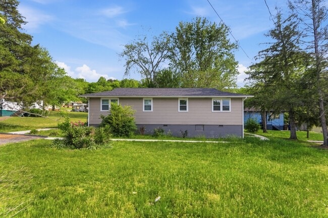 Building Photo - 297 S Benedict Ave