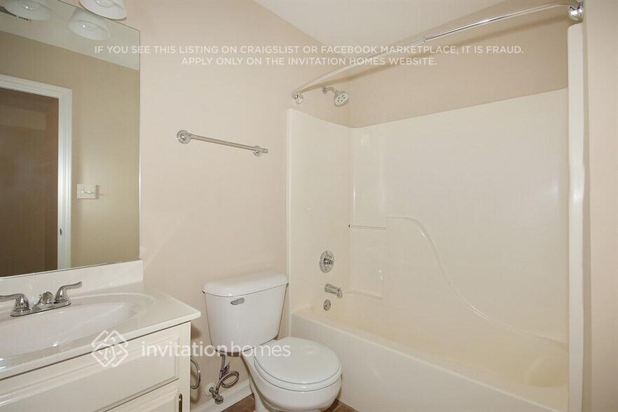 Building Photo - 4325 Briar Ridge Ln