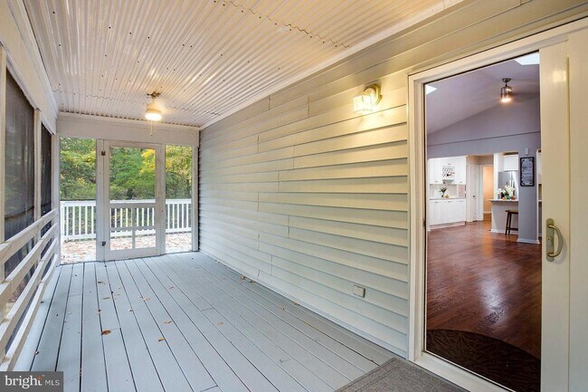 Building Photo - 3120 Creedon Dr