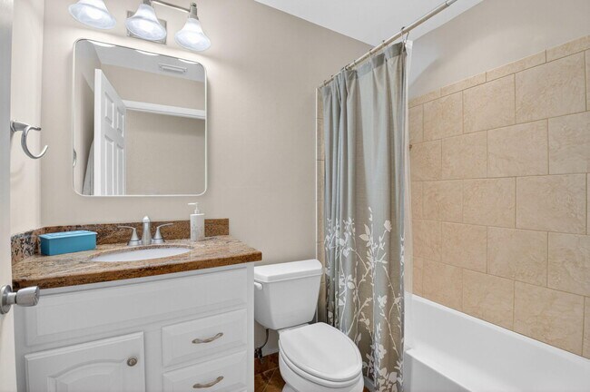 Building Photo - 45 Baytree Cir