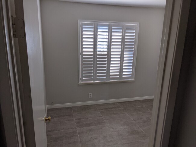 Bedroom 3 - 1700 W Cerritos Ave