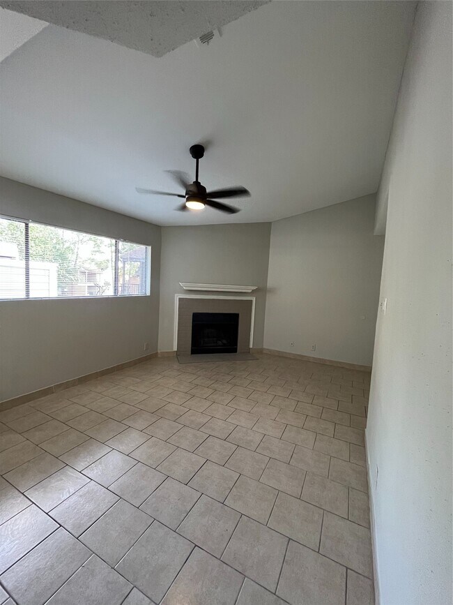 Building Photo - 7200 T C Jester Blvd