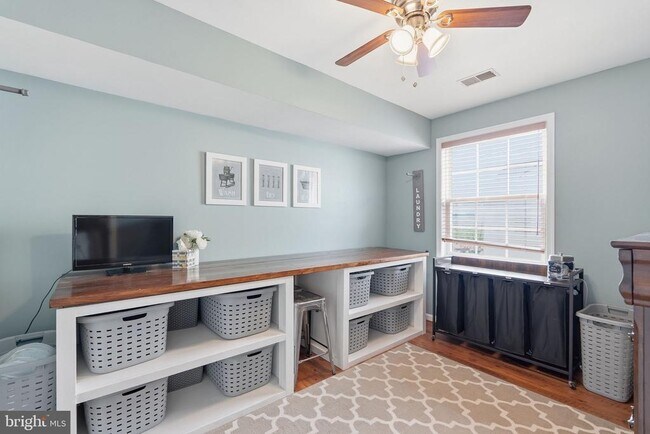 Building Photo - 43333 Wintersrun Ct