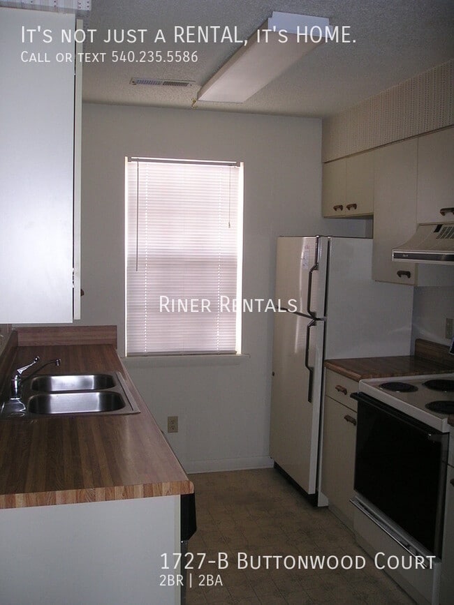 Building Photo - 1727-B Buttonwood Court-