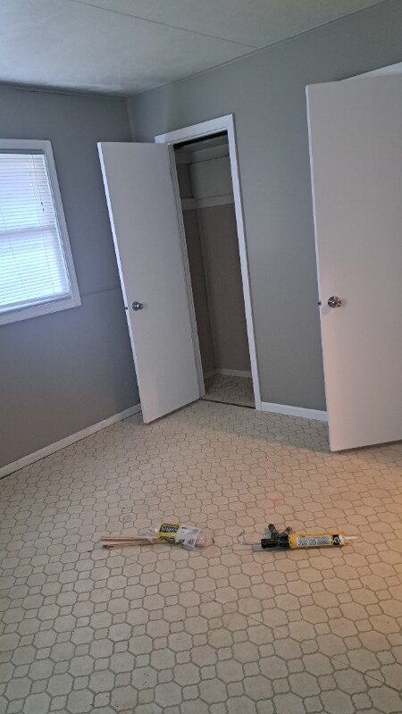 Building Photo - 1104 Riverton Dr