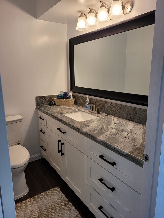 Bathroom off hallway - 1645 Ala Wai Blvd