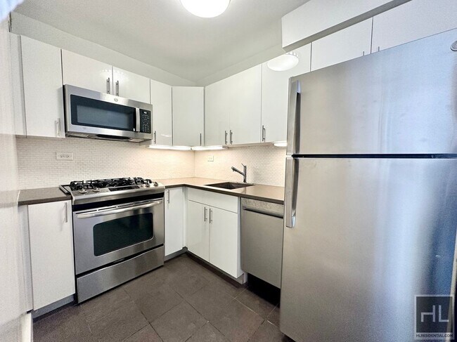 Building Photo - EAST 63 STREET