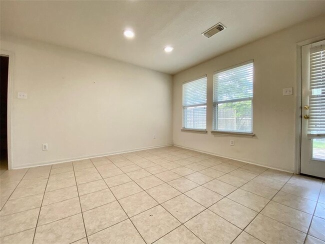 Building Photo - 9414 Glendown Ln