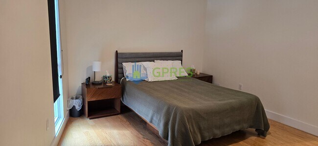 Building Photo - 3725 Butler St