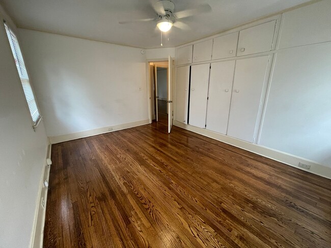 Building Photo - 1618 Heyward