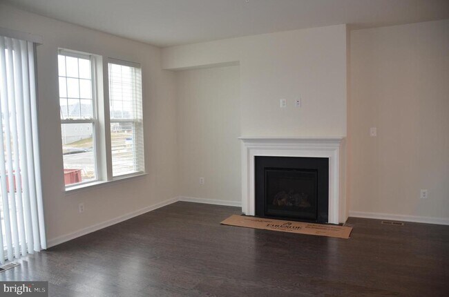 Building Photo - 5609 Tallyn Hunt Pl