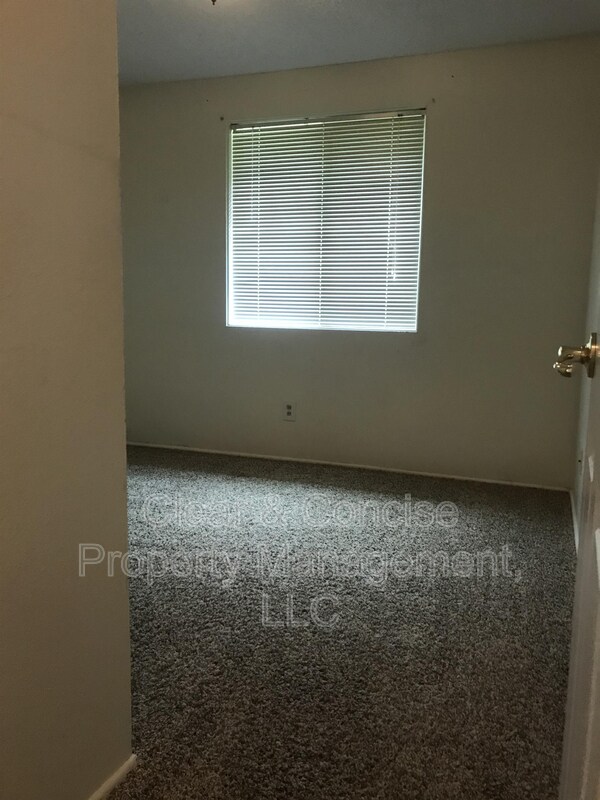 Building Photo - 101 E 48th Ave