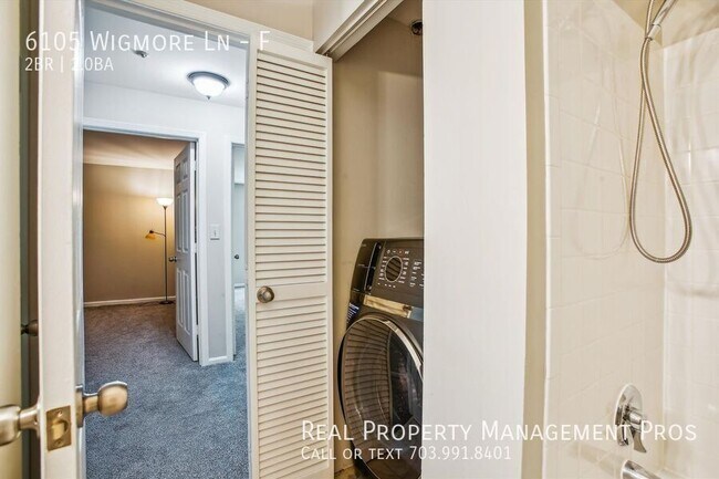 Building Photo - 6105 Wigmore Ln