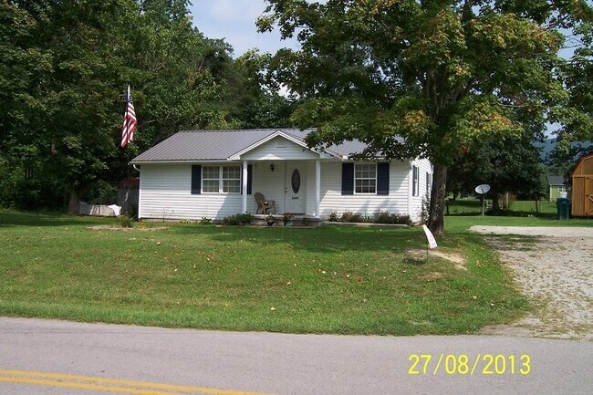 Building Photo - 1325 Red Lick Rd