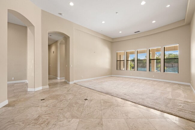 Building Photo - 49460 Rancho San Francisquito