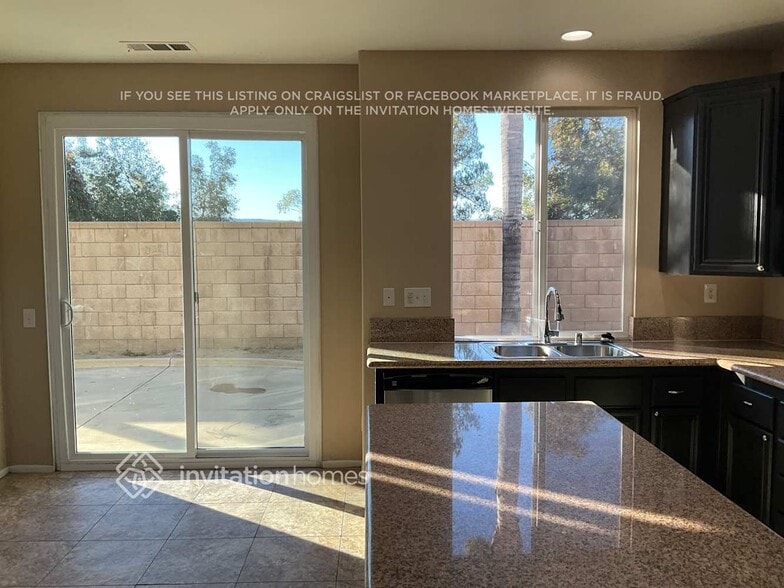 Building Photo - 27515 Nellie Ct