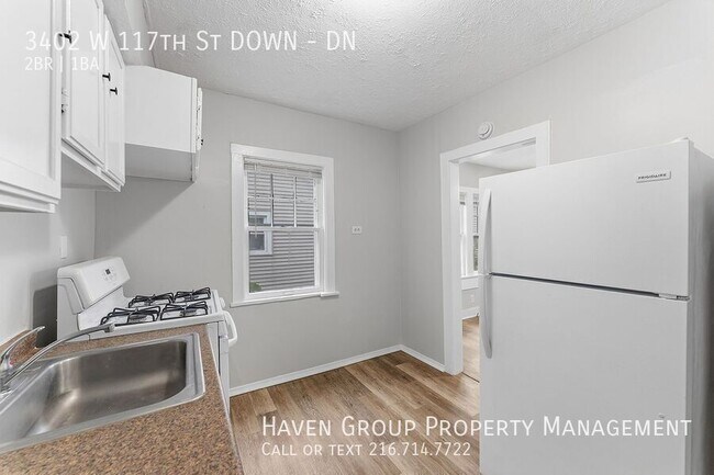 Building Photo - 3402 W 117th St