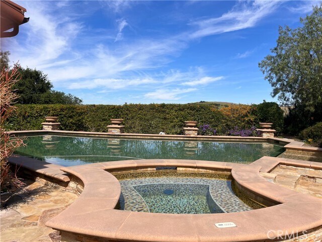 Building Photo - 21 Jewel Flower