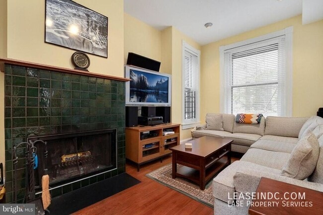 Building Photo - 1000 N Street NW-