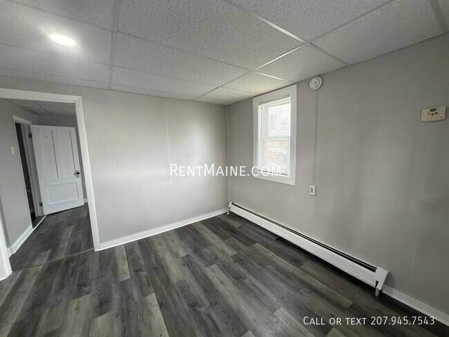 Building Photo - 124 York St