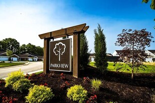 Building Photo - 5890 Parkview Ln