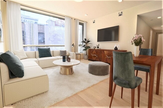 Building Photo - 110 Court St